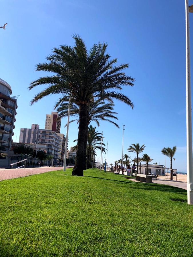 Apartamento Del Azahar Playa de Gandia Luaran gambar